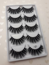 Load image into Gallery viewer, Faux Mink Lash Pack - #G811
