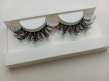 Load image into Gallery viewer, 25mm Heart Lashes
